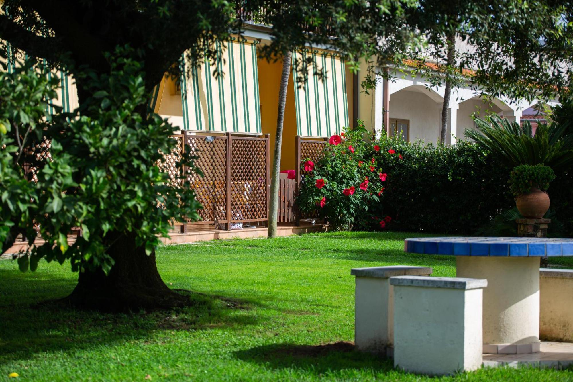 I Lecci Guesthouse San Felice Circeo Εξωτερικό φωτογραφία